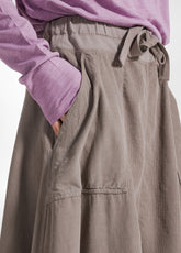 VELVET SKIRT WITH DRAWSTRING WAIST GREY - Dresses, skirts and jumpsuits | DEHA