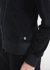 FELPA LOUNGE IN CINIGLIA CON CAPPUCCIO NERO - BLACK | DEHA