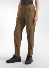 TUTA IN FELPA STRETCH DI COTONE MARRONE - | DEHA