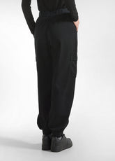 PANTALONI CARGO IN GABARDINA NERO - BLACK | DEHA