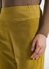 PANTALONI IN VELLUTO STRETCH VERDE SENAPE - MUSTARD GREEN | DEHA