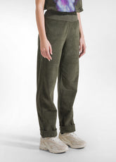 PANTALONI IN VELLUTO STRETCH VERDE - CAMO GREEN | DEHA