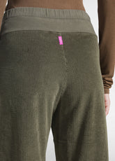 GREEN STRETCH VELVET WIDE LEG PANTS - CAMO GREEN | DEHA