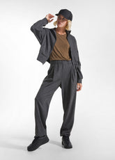 T-SHIRT A MANICA LUNGA IN MISTO CASHMERE MARRONE - Top & T-shirts | DEHA