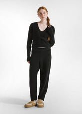 LOUNGE KNITTED SLIM FIT TOP - BLACK - BLACK | DEHA