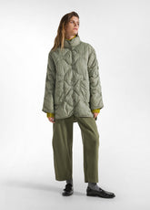 LIGHT PADDED LONG JACKET - GREEN - Jacket - Outlet | DEHA