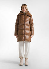PIUMINO MIDI CON CAPPUCCIO MARRONE - fronte | DEHA