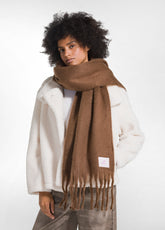 SCHAL MIT BRAUNEN FRANSEN - GLACE' BROWN | DEHA