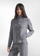 COMPLETO MAGLIA CON COLLO TARTARUGA E PANTALONE DRITTO BICOLORE GRIGIO - | DEHA