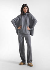 COMPLETO MAGLIA OVER A COLLO ALTO E PANTALONE IN MAGLIA MISTO CASHMERE GRIGIO - Comfort Sets | DEHA