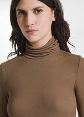 T-SHIRT A MANICA LUNGA CON COLLO LUPETTO IN MISTO CASHMERE MARRONE - Maglie Cashmere da Donna | DEHA