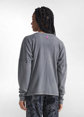 BLACK V-NECK LONG SLEEVE T-SHIRT - BLACK | DEHA