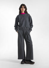 TUTA FELPA GIROCOLLO E PANTALONE AMPIO IN JACQUARD SPINA DI PESCE GRIGIO - Comfort Sets | DEHA