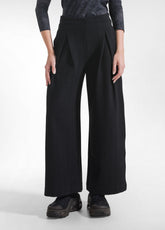 WIDE-LEG TROUSERS IN HERRINGBONE JACQUARD - BLACK - BLACK | DEHA