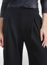 WIDE-LEG TROUSERS IN HERRINGBONE JACQUARD - BLACK - BLACK | DEHA