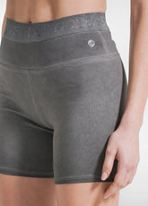 SET TOP E SHORTS SPORTIVI EFFETTO FADE NERO - Active Sets | DEHA