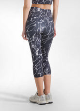 SET TOP SPORTIVO E LEGGINGS 7/8 ALLOVER IN MICROFIBRA NERO - Active Sets | DEHA