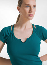 FITTED RIBBED T-SHIRT - GREEN - PEACOCK GREEN | DEHA
