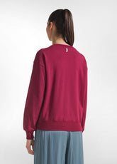 FELPA GIROCOLLO CON STAMPA E BORCHIETTE ROSSO - CHERRY RED | DEHA