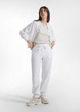 WHITE FRENCH TERRY JOGGER PANTS - Neue Kollektion | SS26: READY WHEN YOU ARE | DEHA