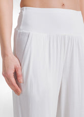 COMPLETO T-SHIRT E PANTALONE DRITTO IN VISCOSA STRETCH BIANCO - Everyday Sets | DEHA