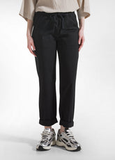 COMPLETO TOP E PANTALONI DRITTI IN POPLINE ELASTICIZZATO NERO - | DEHA