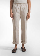 PANTALONI DRITTI IN POPLINE ELASTICIZZATO BEIGE - CLAY BEIGE | DEHA