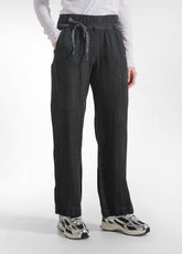 PANTALONI DRITTI IN LINO EFFETTO SFUMATO NERO - BLACK | DEHA