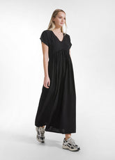 ABITO LUNGO IN VISCOSA EFFETTO STROPICCIATO NERO - EcoVero - Fibra di Viscosa | DEHA