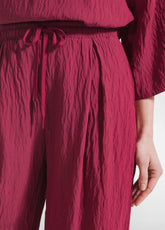 COMPLETO T-SHIRT AMPIA E PANTALONI LARGHI IN VISCOSA EFFETTO STROPICCIATO ROSSO - Everyday Sets | DEHA