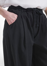 PANTALONI DRITTI IN TWILL DI LYOCELL NERO - BLACK | DEHA