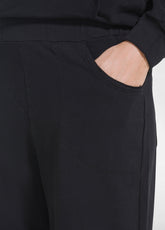 TUTA FELPA GIROCOLLO E PANTALONI SLIM FIT IN COTONE STRETCH NERO - | DEHA