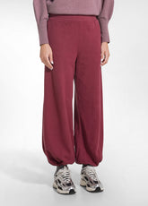 PANTALONE JOGGER CON ARRICCIATURA ALLA CAVIGLIA ROSSO - CHERRY RED | DEHA