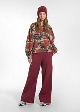 False - CHERRY RED | DEHA