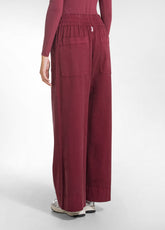 False - CHERRY RED | DEHA