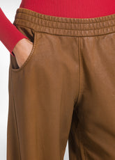 BRAUNE PALAZZOHOSE AUS BIO-BAUMWOLLE IN LEDEROPTIK - NUT BROWN | DEHA