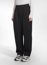 PANTALONE PUNTO MILANO CON PIEGHE SUL FONDO NERO - BLACK | DEHA