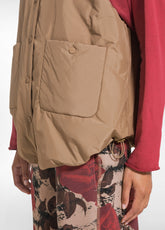 GILET OVERSIZE LEGGERO IMBOTTITO MARRONE - CAMEL BROWN | DEHA