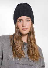 TRUE - GREY | DEHA