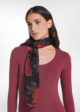 PASHMINA IN LANA CON LOGO ALLOVER NERO - BLACK | DEHA