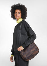 BORSA A SPALLA IN SCUBA ALLOVER OTHER - CLOUDY BROWN | DEHA
