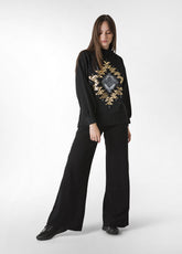 COSY GRAPHIC SWEATSHIRT, BLACK - BLACK | DEHA