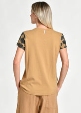GRAPHIC T-SHIRT, BEIGE - T-shirts - Outlet | DEHA